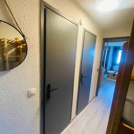 Apartment 1650: Centre Station Avec Garage *